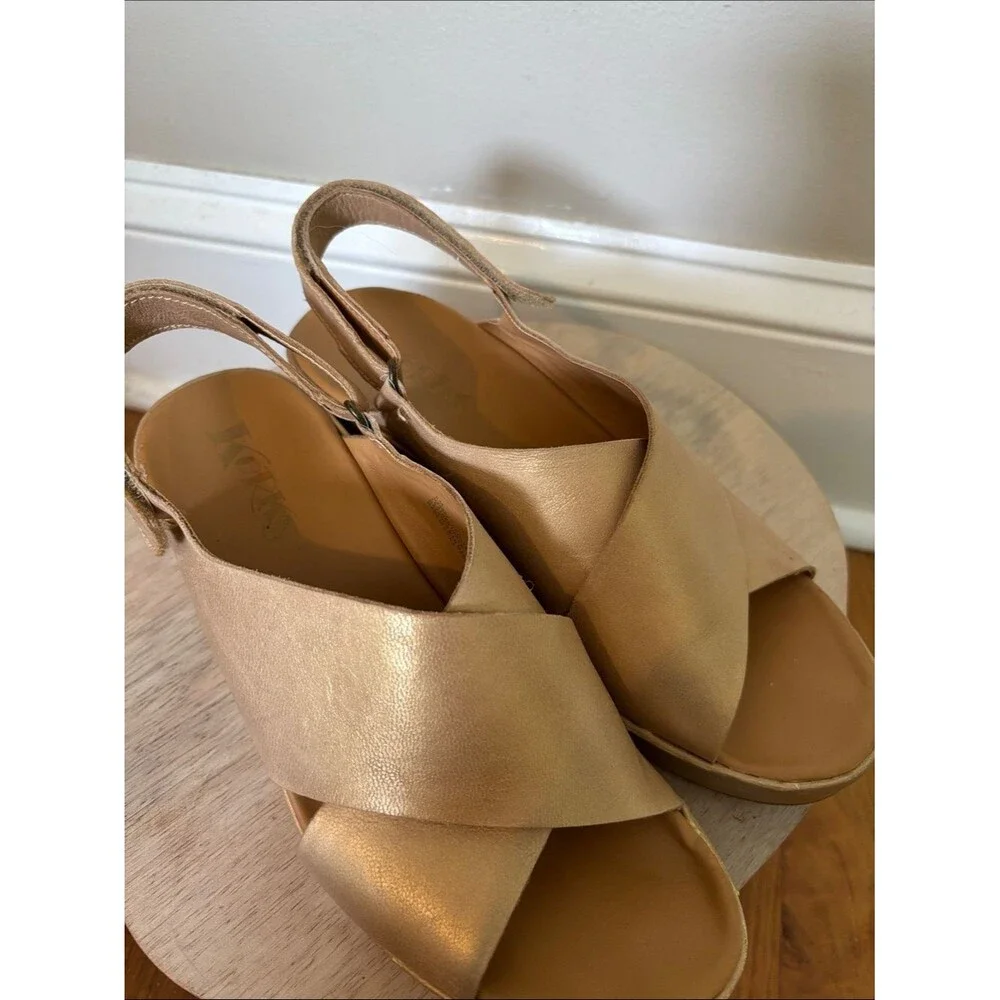 Korks size 8 Wedge Sandals - Metallic Gold Crisscross Slingback